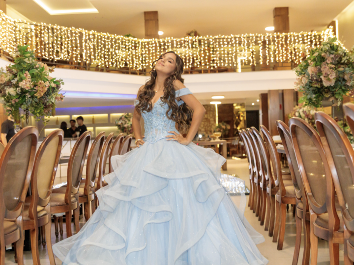 Emily Pré-Debutante
